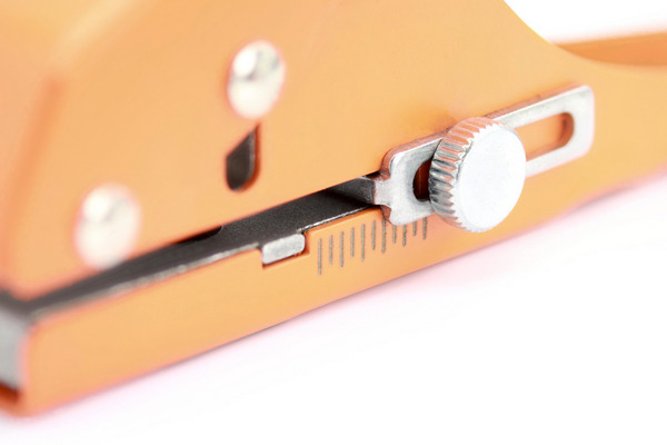 Dziurkacz meblowy, banerowy i do plandek